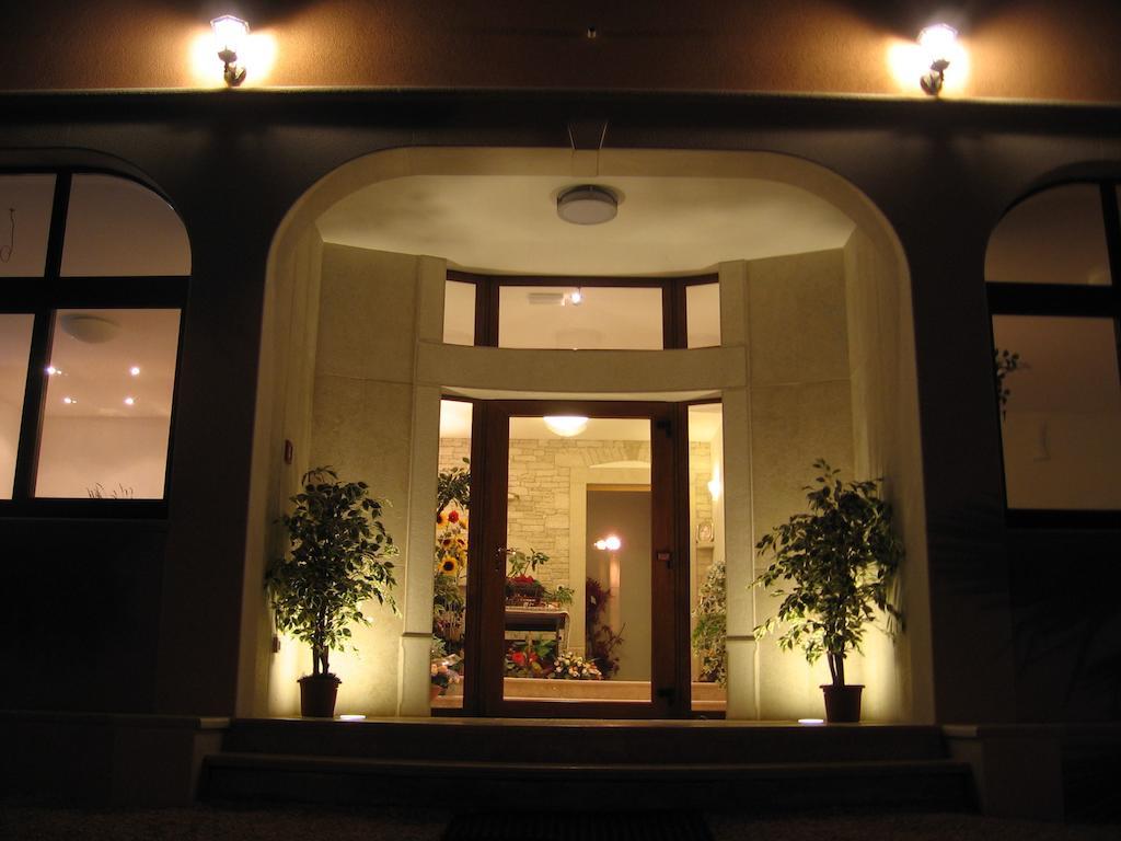 Guest House Caterina Poreč Kültér fotó